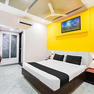 Super Townhouse Purushawalakm